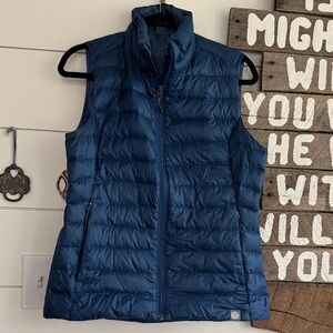 REI co-op size medium down vest
